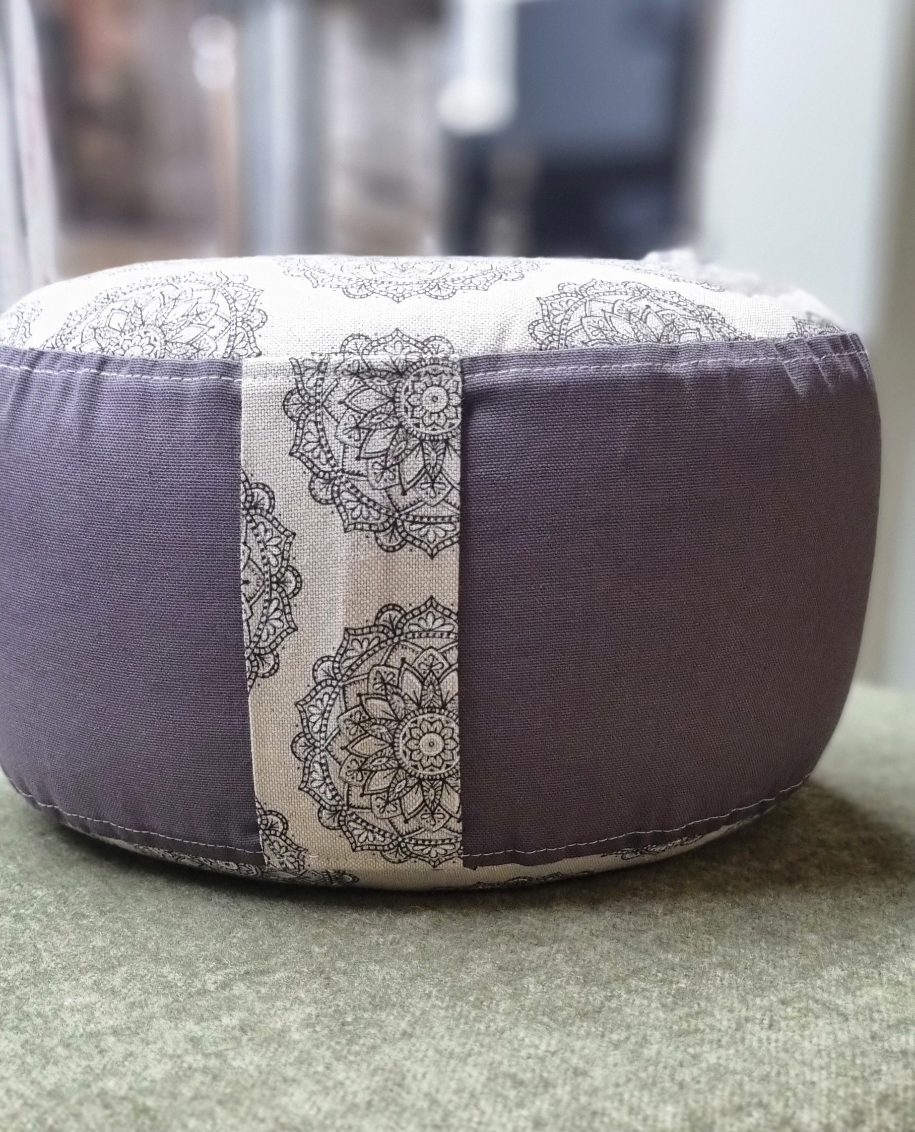 MANDALA Yogakissen rund